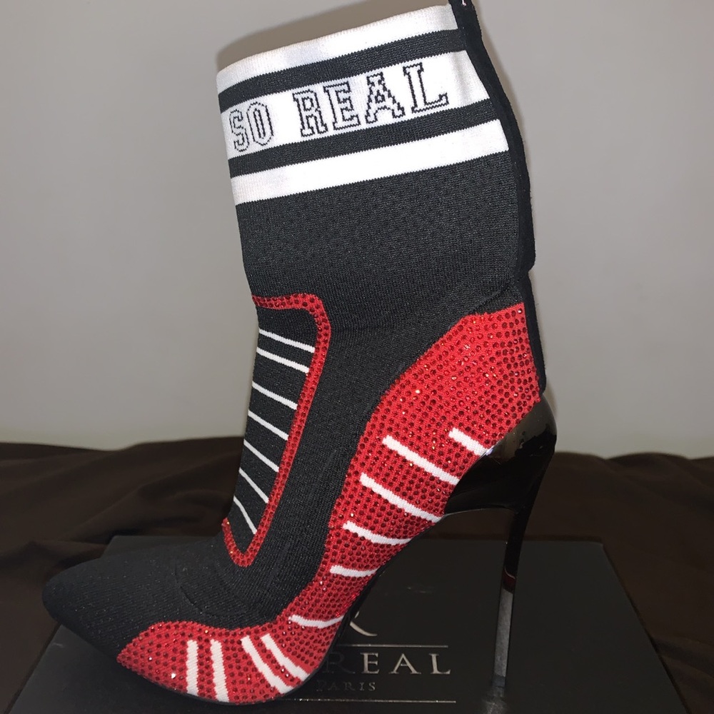 So Real - Gsuwoo Swarovski Crystal Sock Boots
